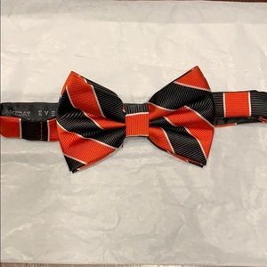ESPN College Gameday Bow Tie Georgia Bulldogs $5